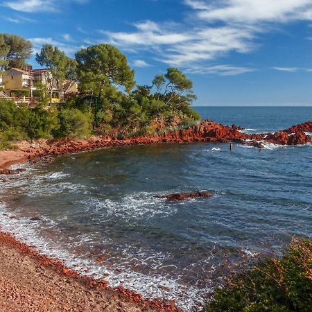 Un Grand Studio Face Au Port De Santa Lucia Saint-Raphaël Zewnętrze zdjęcie